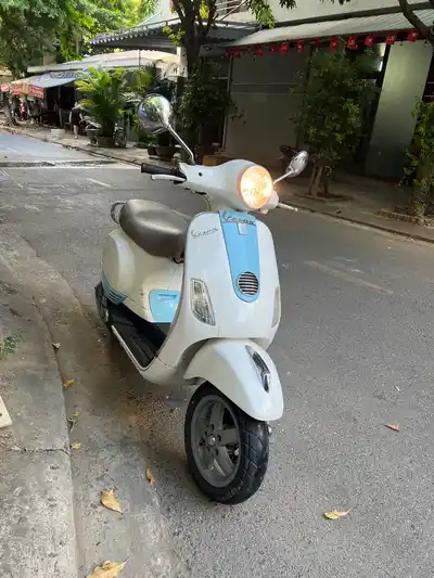 Vespa 125 LX 2010