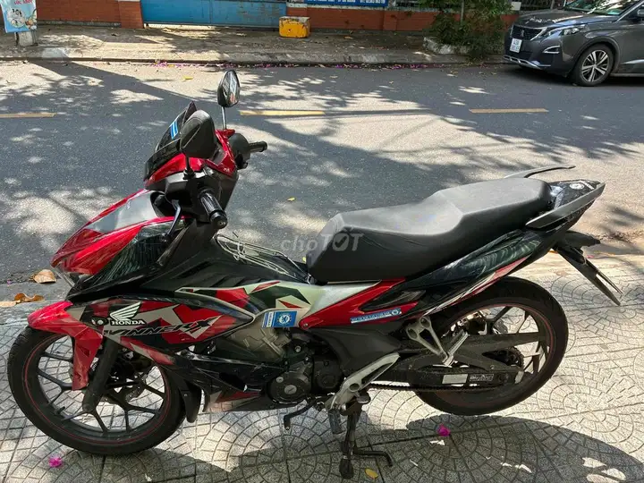 Honda Winner X 2021 ABS Красно-черный