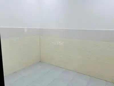 Дом в переулке Ле До, вблизи главной дороги