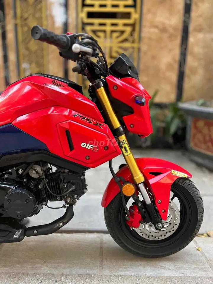 Honda MSX125 2022, красный/синий, 5000 км