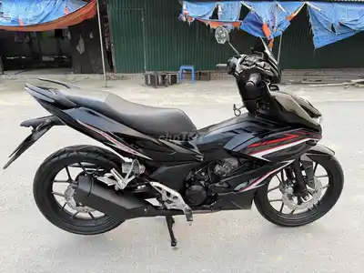 Honda Winner X 2021, установлена линзовая фара, двигатель оригинальный