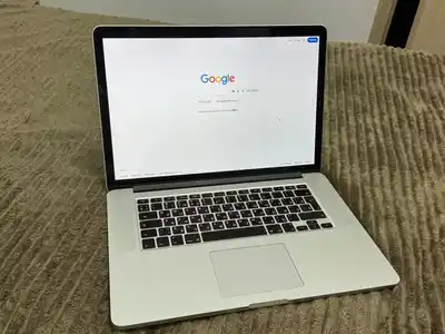 MacBook Pro Retina 15" 2015 i7 16GB 512GB