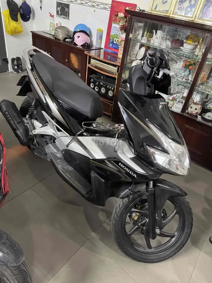 Honda Air Blade 2010 Черно-серебристый