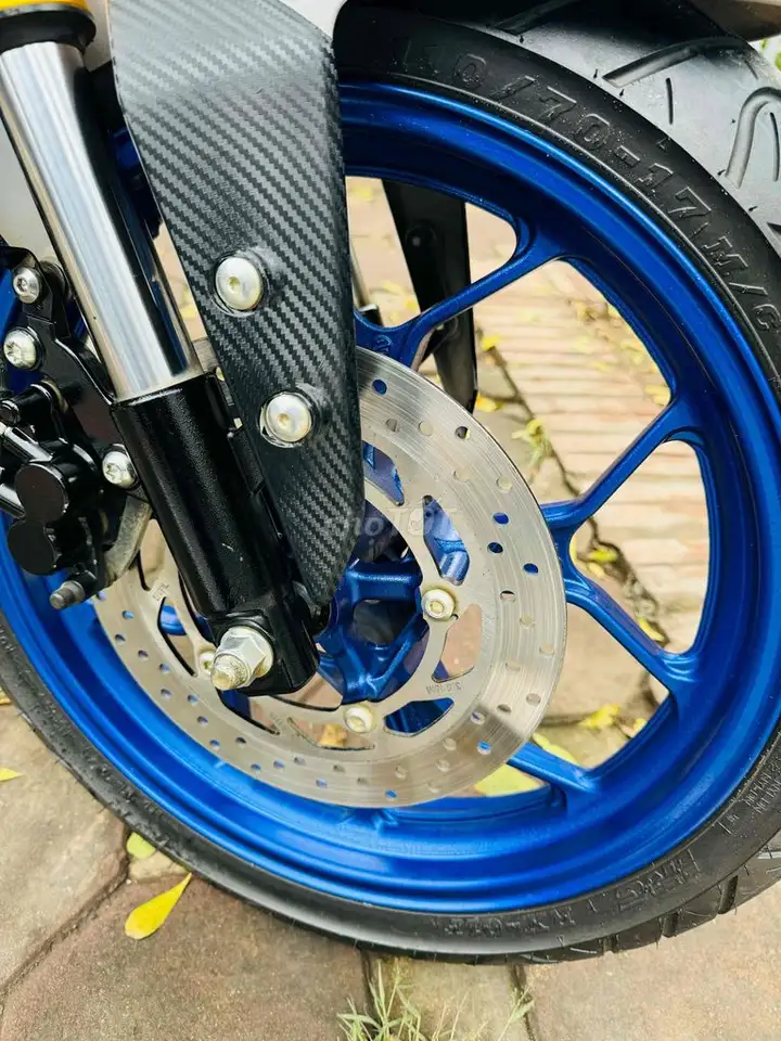 Yamaha MT 15 сине-серый последней версии - пробег, первый владелец