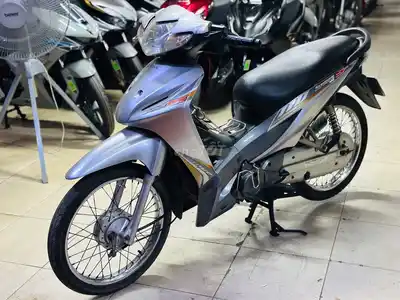 Мотосалон Thịnh Phát - Honda Wave S 110 серебристый, в отличном состоянии
