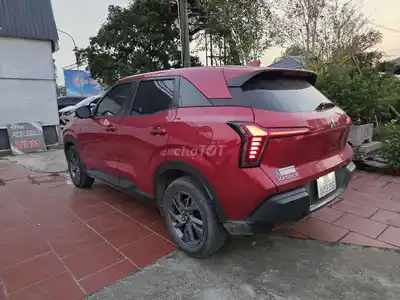 Mitsubishi Xforce GLX 2024 1.5AT 25631 км Красный