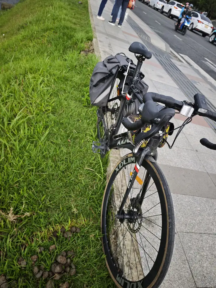 Шоссейный велосипед