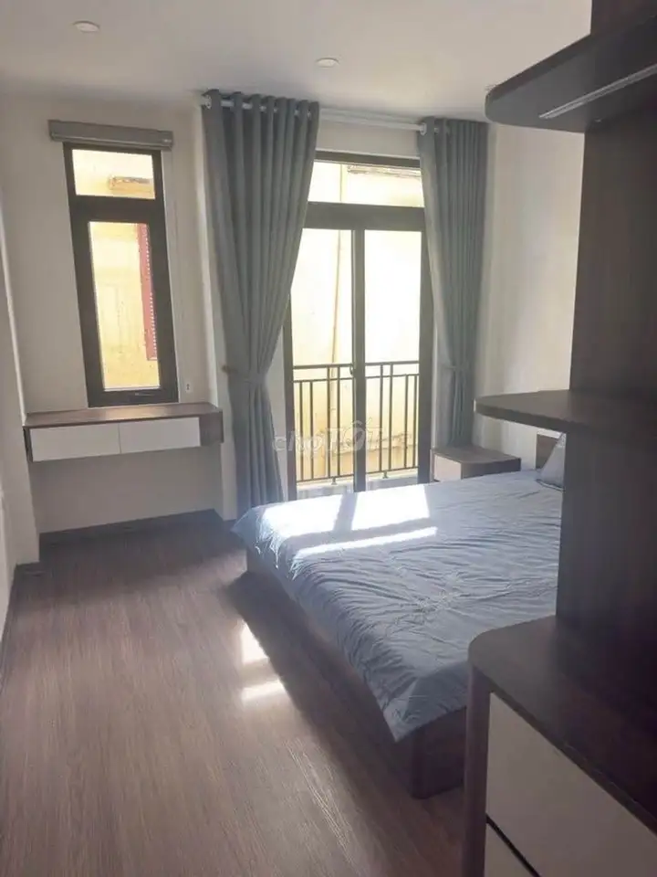Nhà 4 tầng lô góc Sài Đồng, gần 60m², hơn 7 tỷ