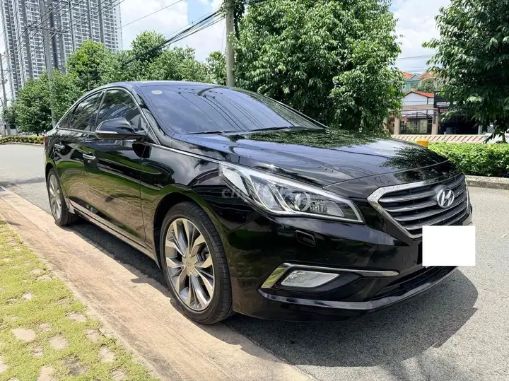Hyundai Sonata 2.0L AT 2015 Черный Импорт 1 Владелец