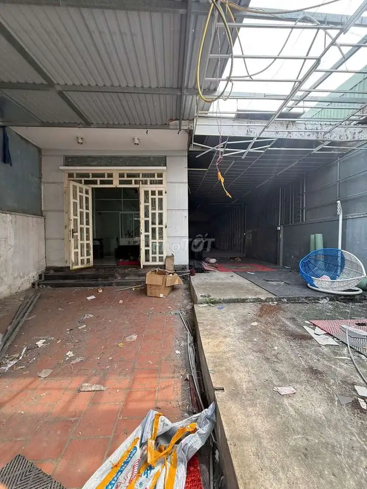 Дом целиком и участок 2 фасада 230м² у моста Фулонг