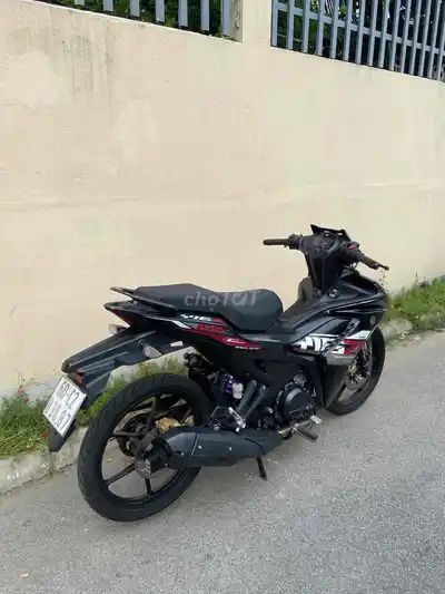Мягкий чехол Yamaha Exciter 155, черный, основные характеристики
