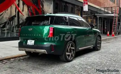 Mini Countryman S ALL4 2025 - 2,353 млрд донгов