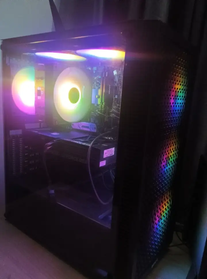 Игровой ПК Ryzen 7 7800X3D • RTX 5060 Ti • 32GB DDR5