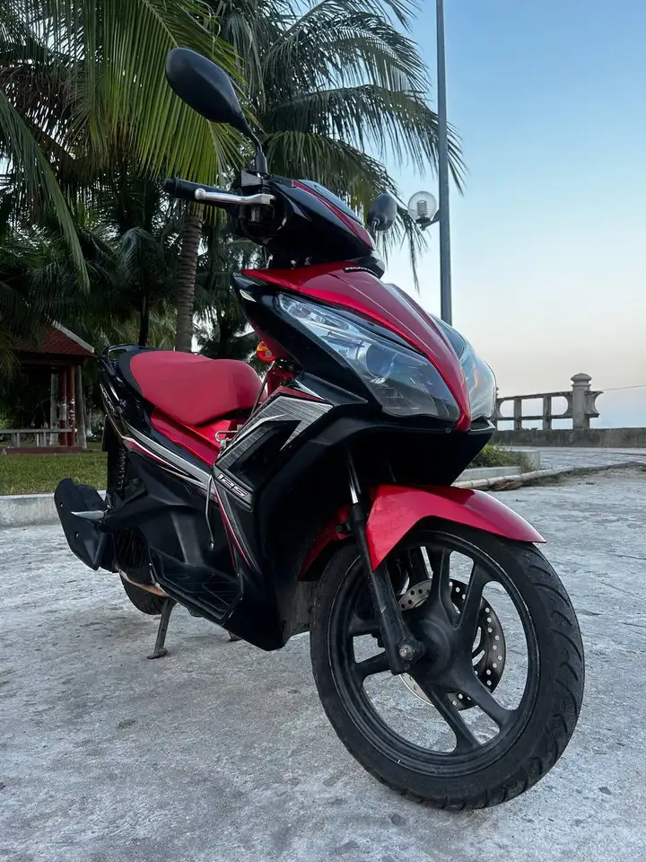 Honda Air Blade 2014