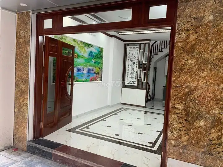 Аренда дома Ким Ма, 32 м², 5 этажей, 3 спальни, широкий двор