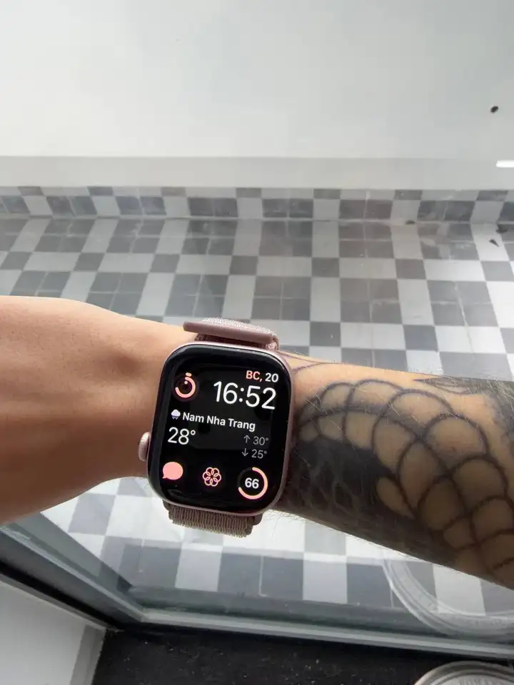 Apple Watch Series 10, 42 мм, Rose Gold