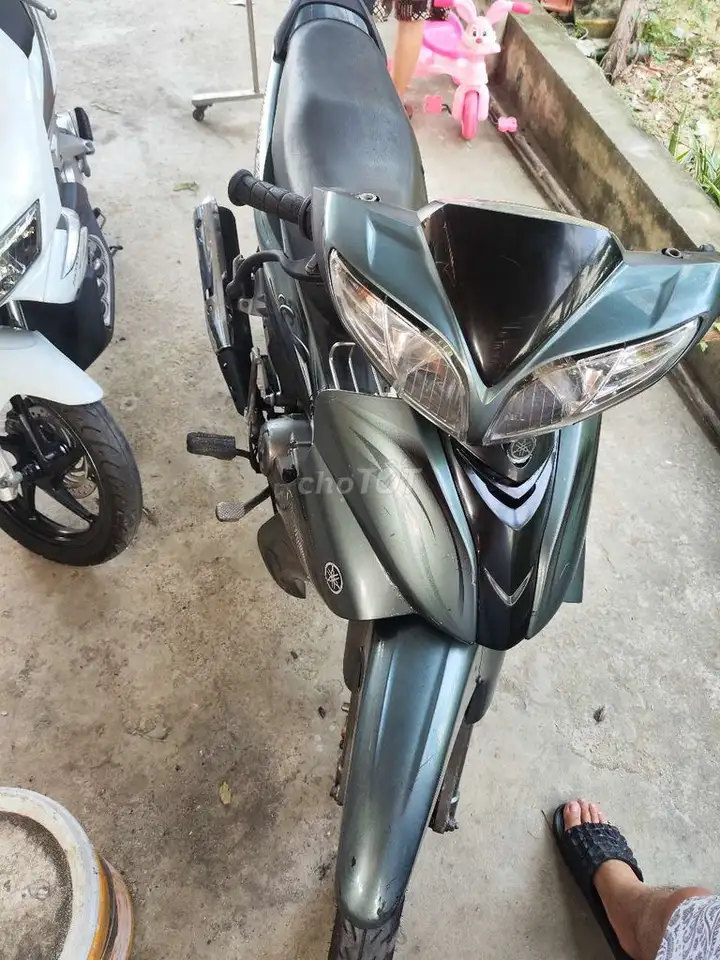 Yamaha Jupiter MX сине-каменный, механическая, двигатель заводской, мощный и плавный