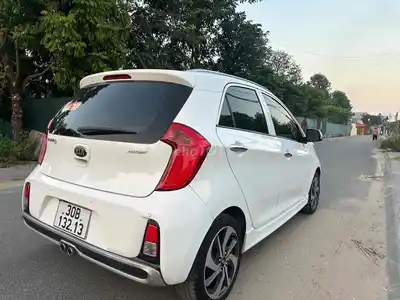 Kia Morning Luxury 2021 белый 60000 км