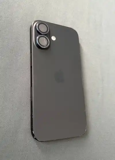 iPhone 16 128 ГБ