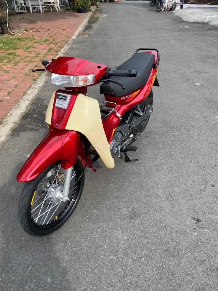 Suzuki Xipo 110 красный с кремово-желтым, после полной сборки