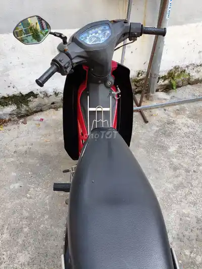 Yamaha Sirius RC 2011 Красно-черный