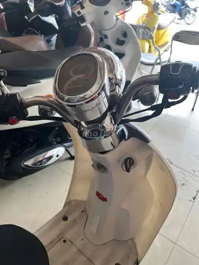 Honda Scoopy Crea 2021 белый, черно-синий