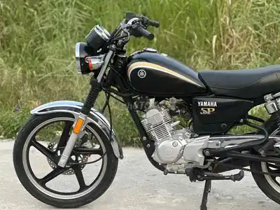 Yamaha YB125 SP, черный