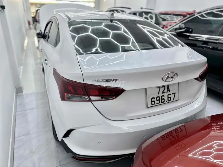 Hyundai Accent 2023, АКПП, белый, 78 000 км