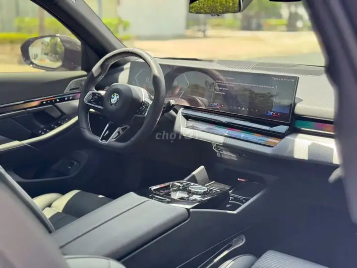 BMW 530i M-Sport Модель 2026 из Германии, гарантия дилера 2030