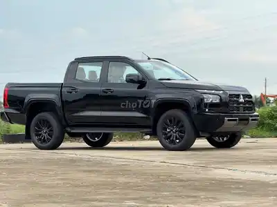 Triton 4X2AT PREMIUM — НЕВЫГОДНЫЙ СКЛАДСКОЙ СЛИВ