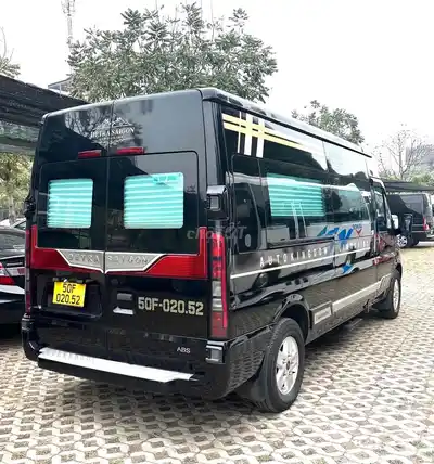 Ford Autokingdom Limousine 2022 черный 10 мест