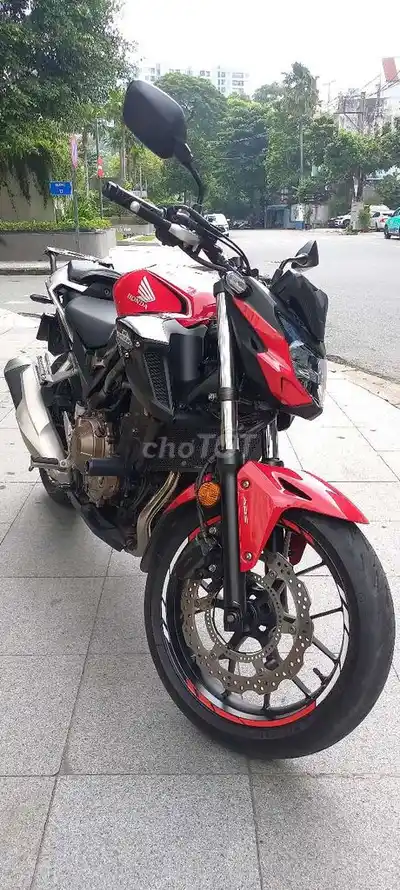 Honda CB500f 2020 красный 13 тыс. км Вьетнам