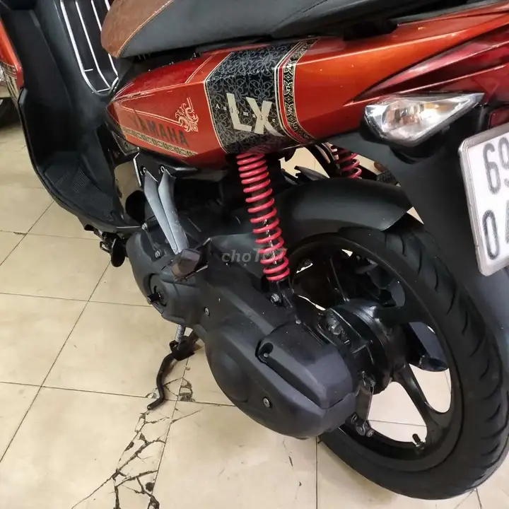 Yamaha LX красный-черный 2011