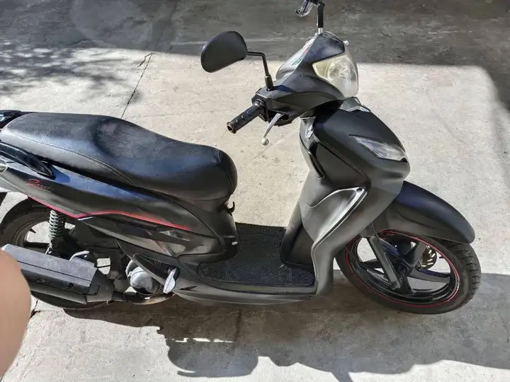 SYM Shark 125