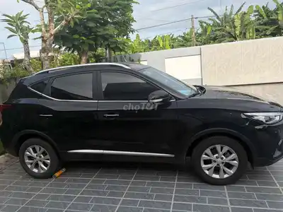 MG ZS 2021 Автомат 100 тыс. км Черный