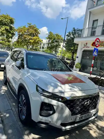 Hyundai SantaFe премиум дизель автомат белый