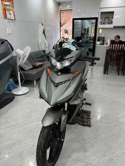 Yamaha Exciter 150 Серо-черный