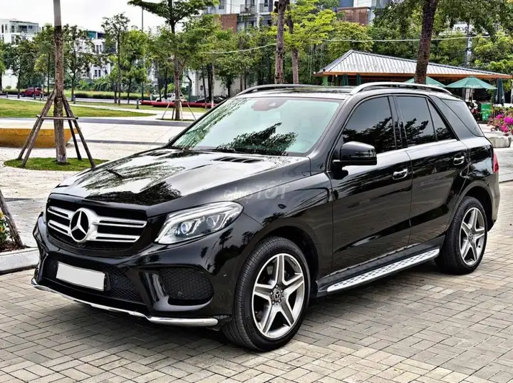 Mercedes-Benz GLE 400 SUV Черный
