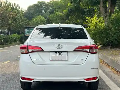 Toyota Vios E 2019 белый 70 000 км