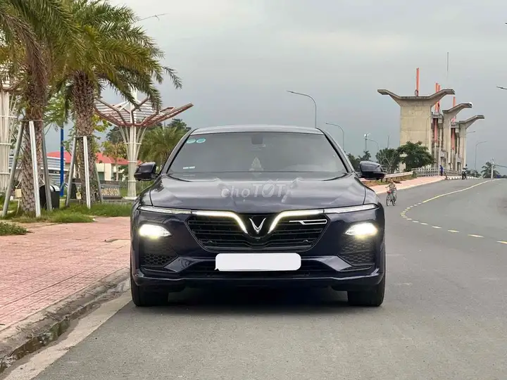 Vinfast Lux A 2022 Base Xanh 36000 км