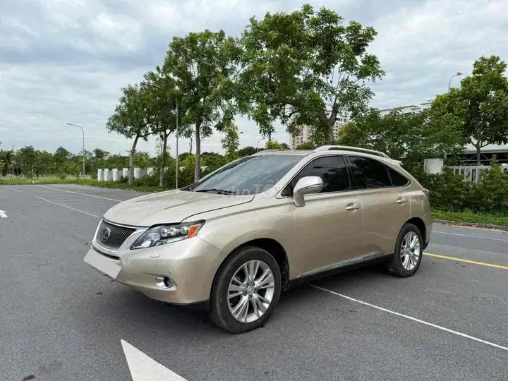 Lexus RX450h AWD 2011 песочный 5 мест