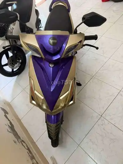 Yamaha Luvias фиолетово-желтый, Вьетнам
