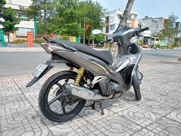 Honda Future 2017 серый, родной, тихий, документы в порядке