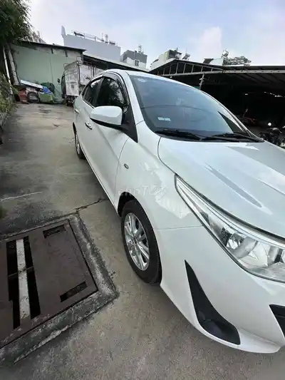 Toyota Vios 2019 Белый 5 мест