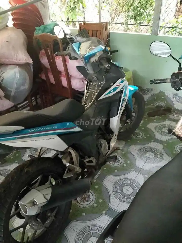 Honda Winner сине-белый