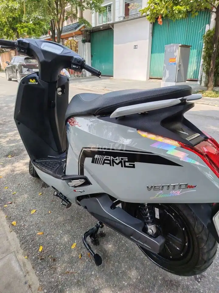 Электромотоцикл VinFast Vento Neo, батарея 3.5, зарядка 1000 Вт