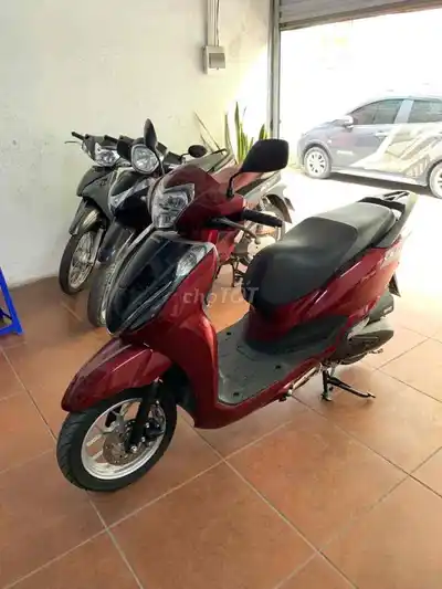 Honda Lead 125 2025 CBS красный