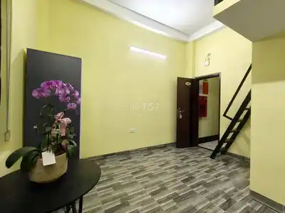 Комната с антресолью и мебелью на улице Данг Ланг, Донгда
