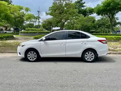 Toyota Vios MT 2017 механика белый 150 тыс. км