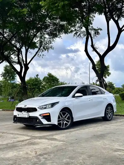 Kia Cerato 1.6AT Deluxe 2019. Новая модель